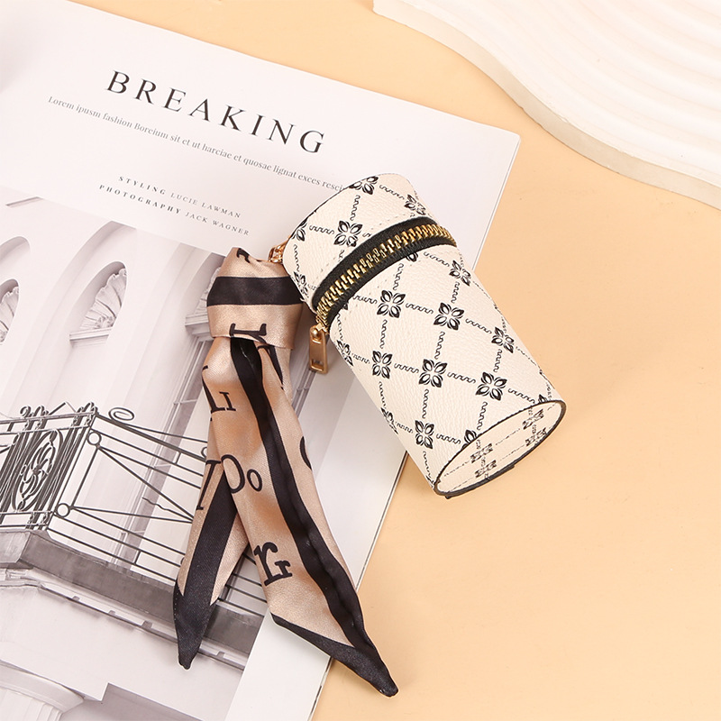 Scarf Pattern Lipstick Keychai - Monogram Keychain Leather 评论和价格