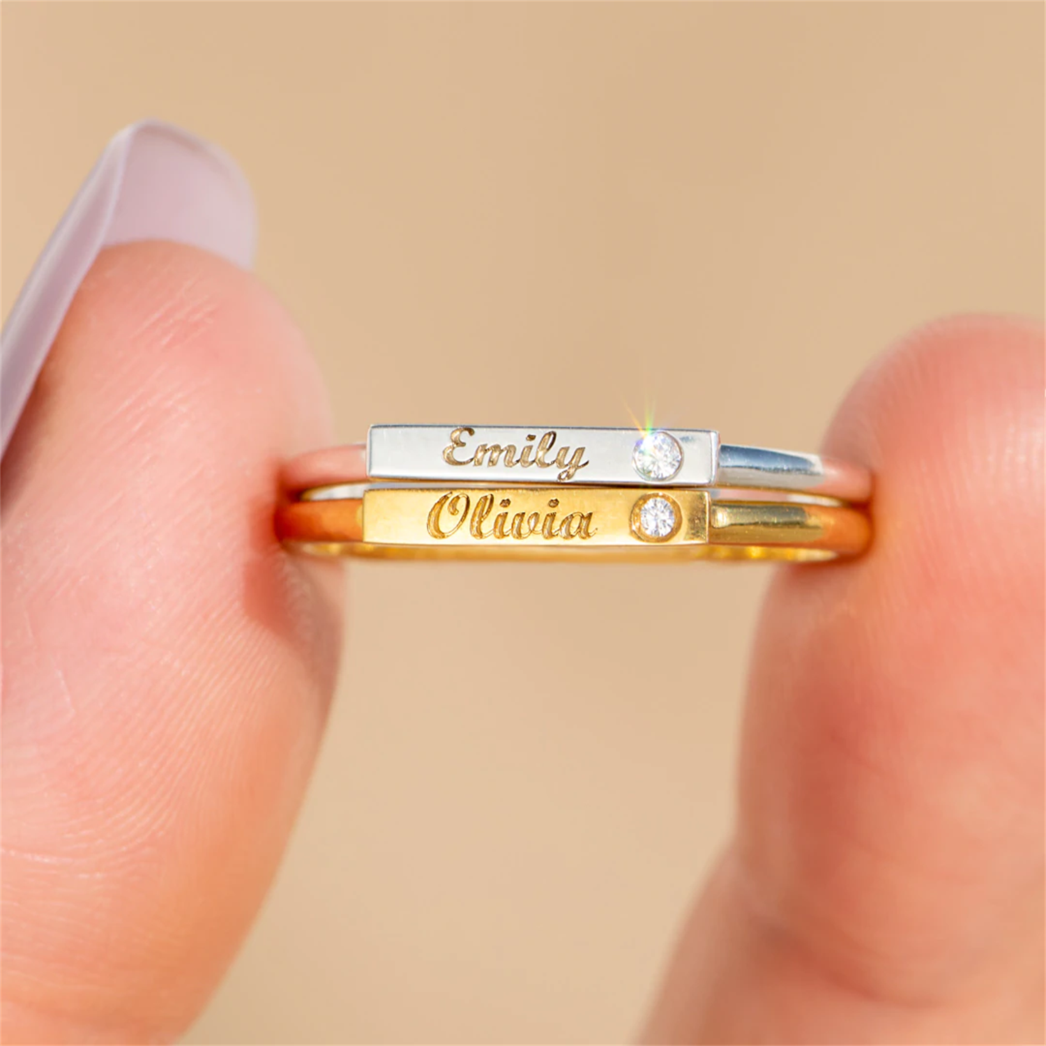PERSONALIZED ENGRAVED MINIMALI - Initial Ring Custom 评论和价格
