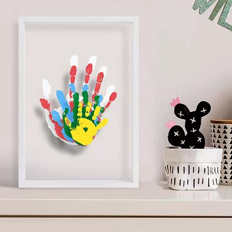 1 Set Family Handprint Photo F - Engraved Wood Frame 评论和价格