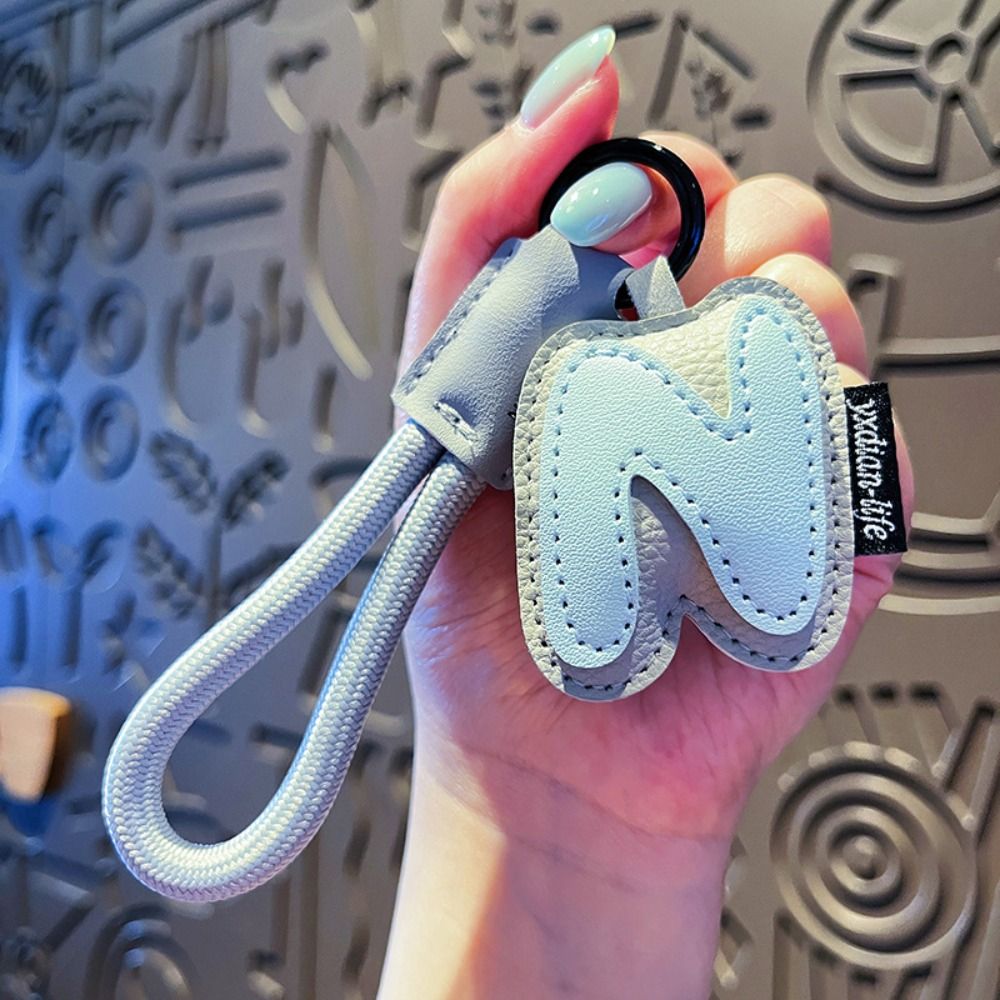 Sweet 26 Letter Keychain PU Le - Monogram Keychain Leather 评论和价格